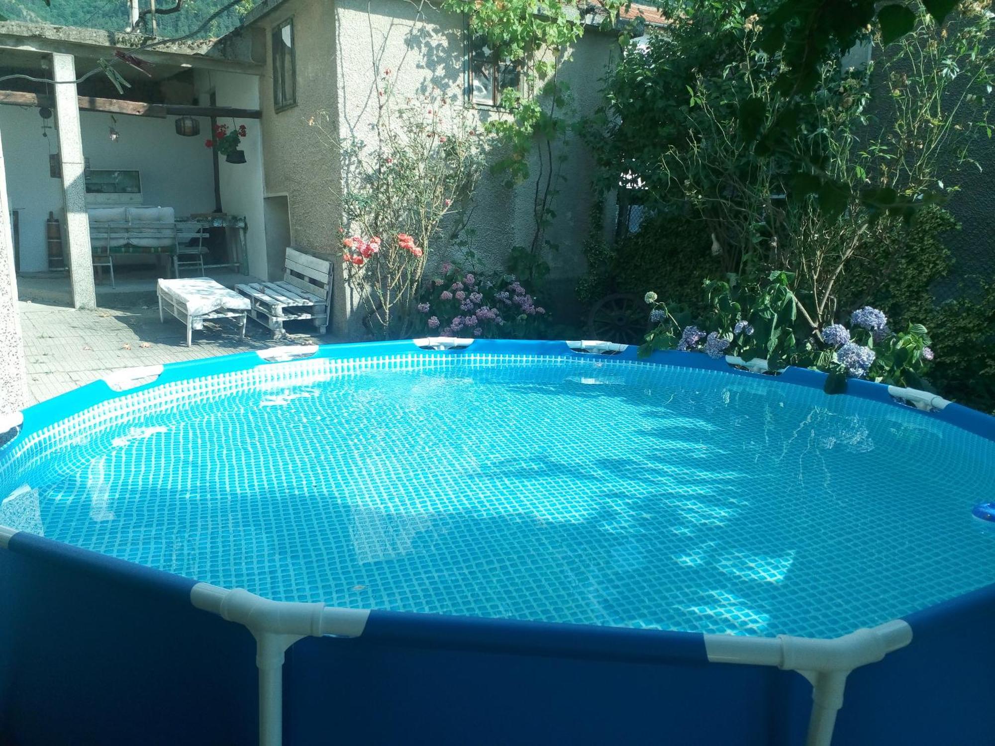 Guest House Emiliya Ovchartsi  Ngoại thất bức ảnh