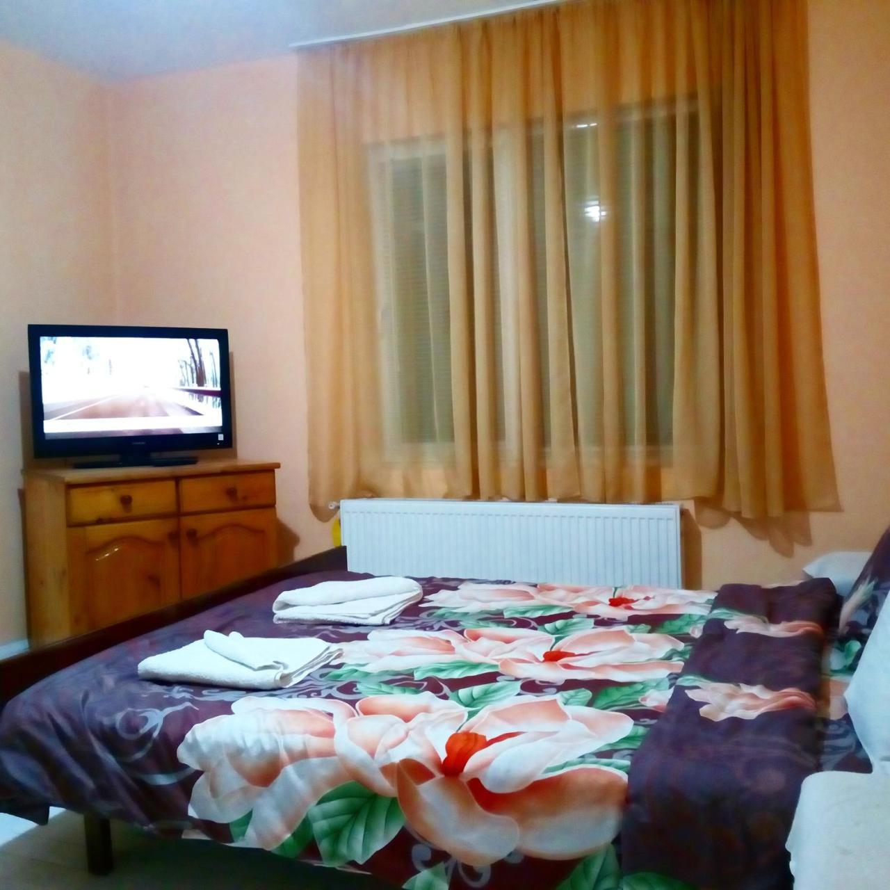 Guest House Emiliya Ovchartsi  Ngoại thất bức ảnh